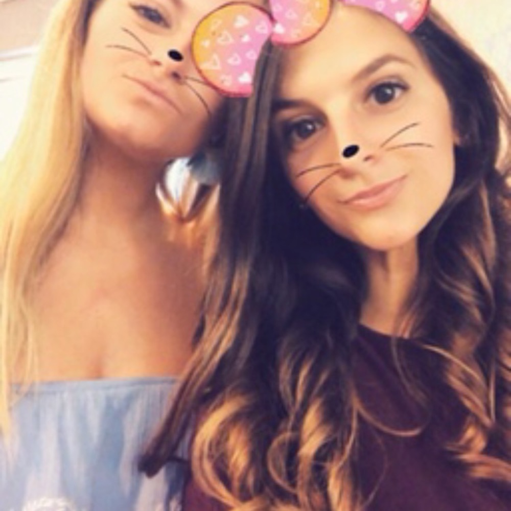 Meet your Posher, Stephanie